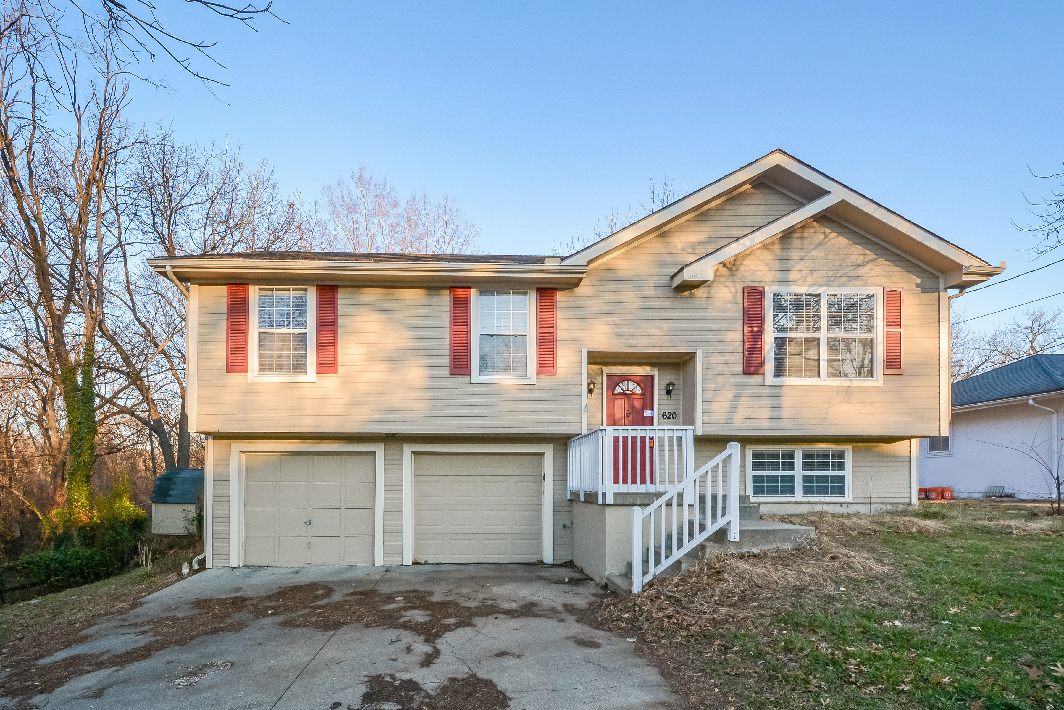 620 N 18th St Leavenworth, KS 66048